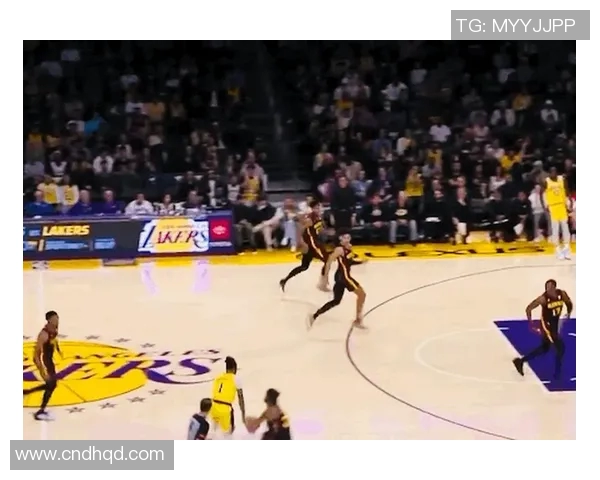 2013年湖人与老鹰精彩对决回顾腾讯全程直播盛况再现 2013年湖人与老鹰精彩对决回顾腾讯全程直播盛况再现