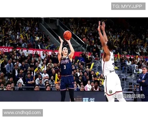 2013年CBA季后赛北京队对决广东队的精彩瞬间与赛后分析