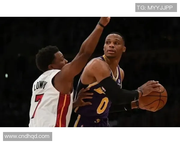 贝弗利与威少的对决揭示NBA新赛季的竞争格局与球员心态变化