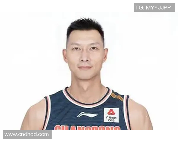 易建联：从篮球场上的传奇到中国体育的骄傲与未来的启示