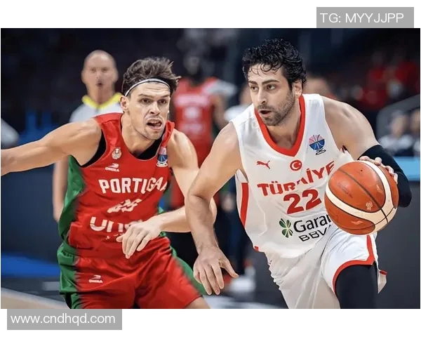 土耳其与希腊友谊赛精彩对决展现足球魅力与两国友谊的交融 土耳其与希腊友谊赛精彩对决展现足球魅力与两国友谊的交融